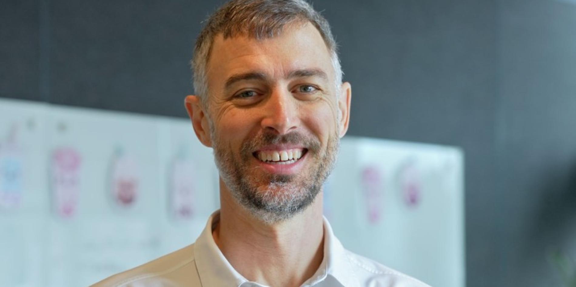 A color headshot of John Bicket ’02