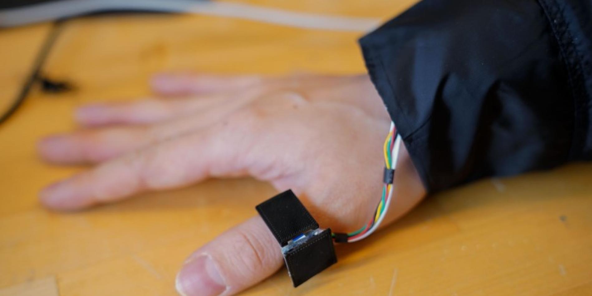 Hyunchul Lim wears the SpellRing.