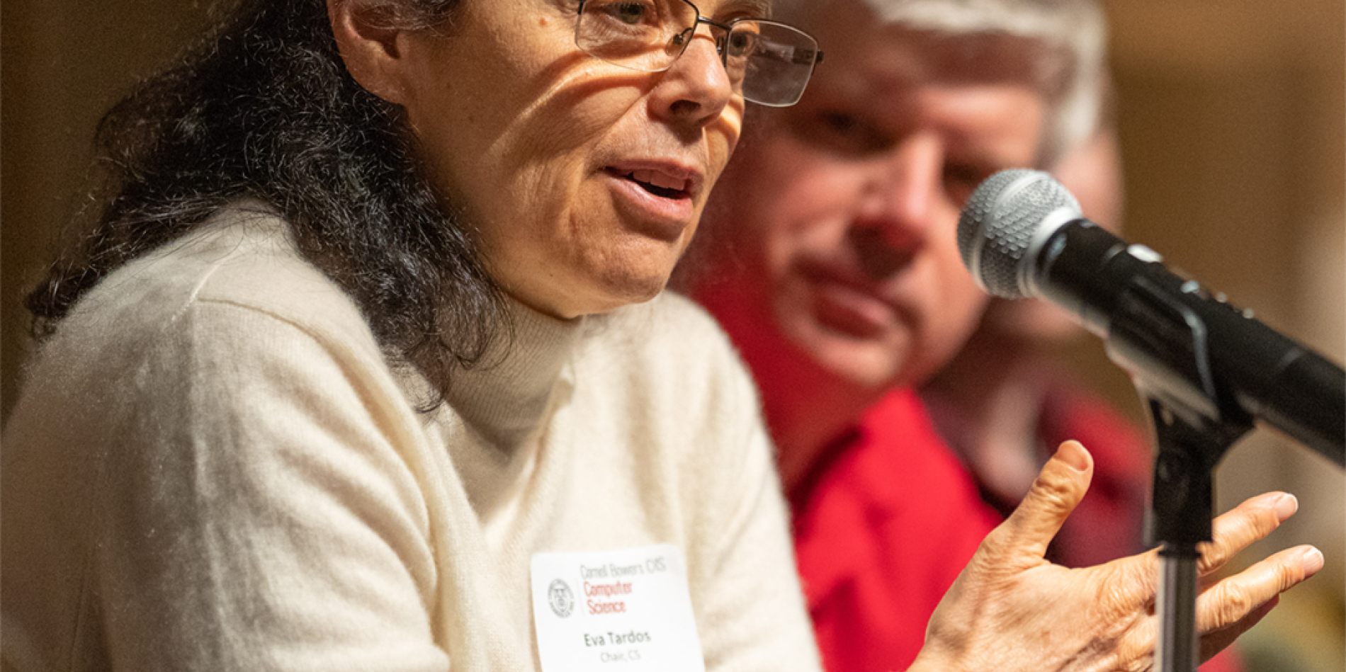 Dutch mathematical society awards Tardos Brouwer Medal