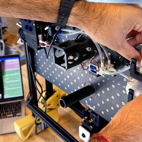 A user following SplatOverflow instructions to fix an issue with their pick and place machine.