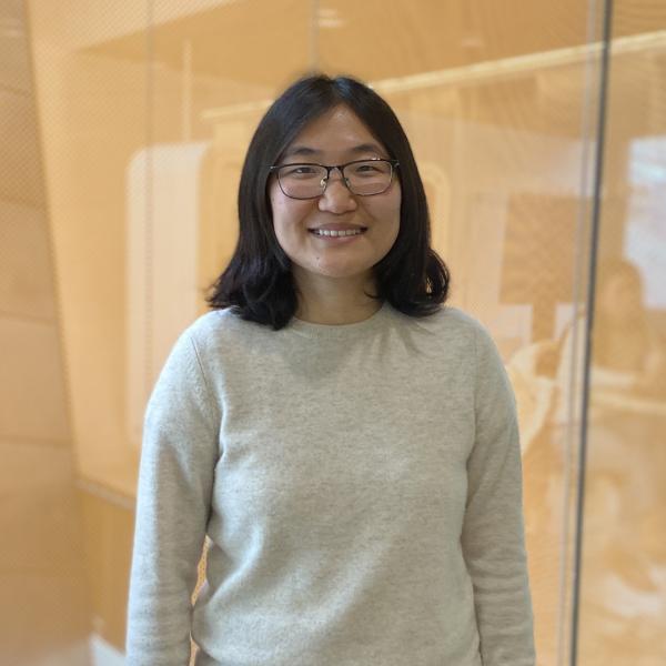 Portrait Jennifer Sun smiling