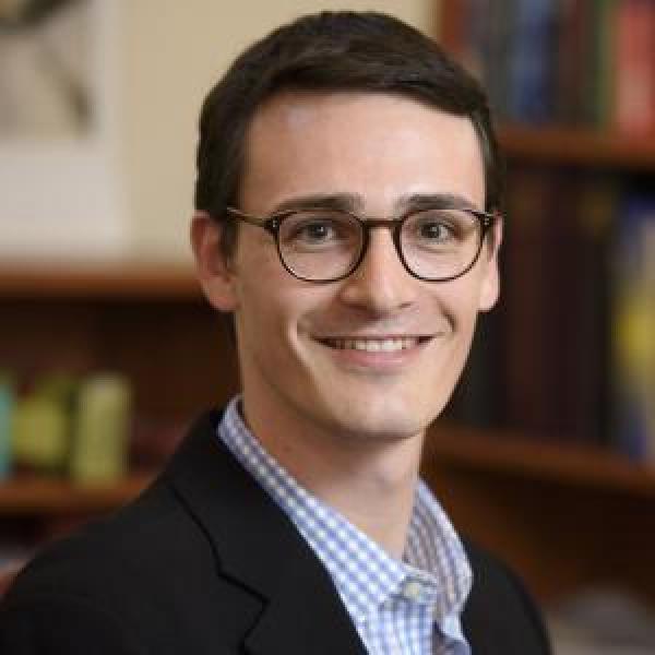 Kizilcec Receives Community-Engaged Practice and Innovation Awards