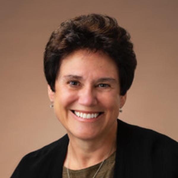 Color portrait of Tracy Mitrano