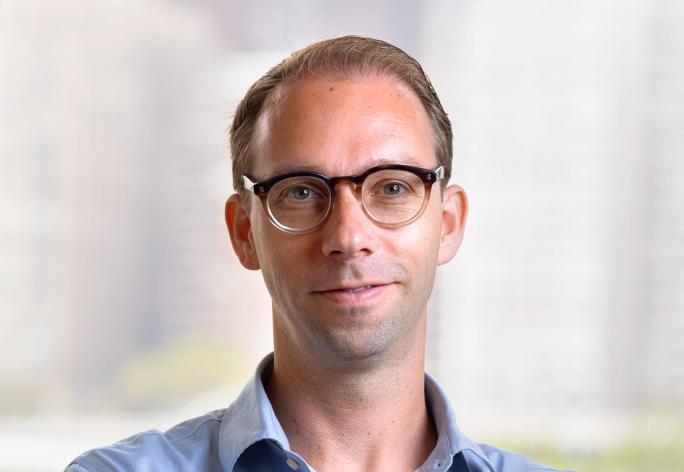 Portrait of man with glasses