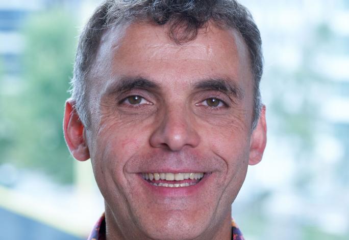 portrait of Francois Guimbretiere smiling at the camera